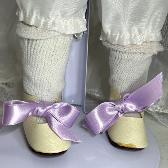 J. Misa Collection Limited Edition Porcelain Bride Doll 17" With Stand, Preowned - Picture 8 of 13